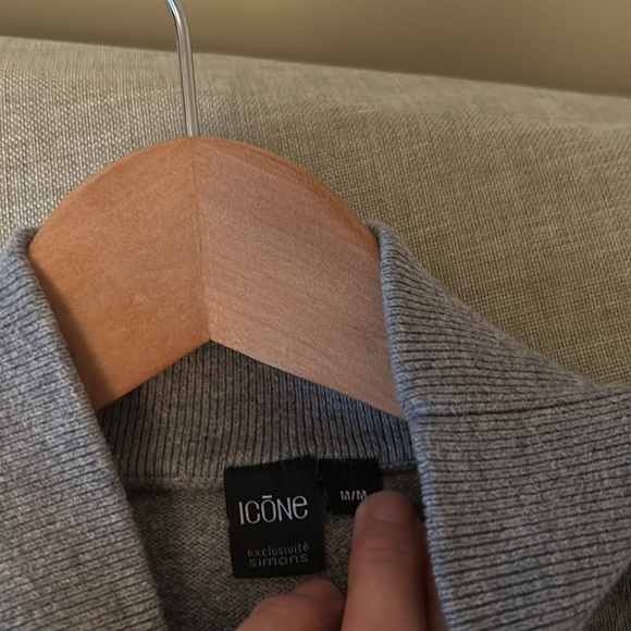 Icone VGUC grey sweater. Size M. - Picture 8 of 9